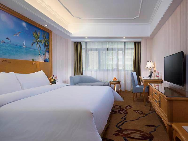 Vienna International Hotel Fenghua Zhongshan Road Exterior photo