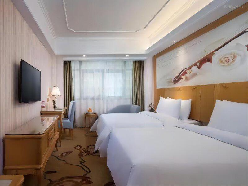 Vienna International Hotel Fenghua Zhongshan Road Exterior photo